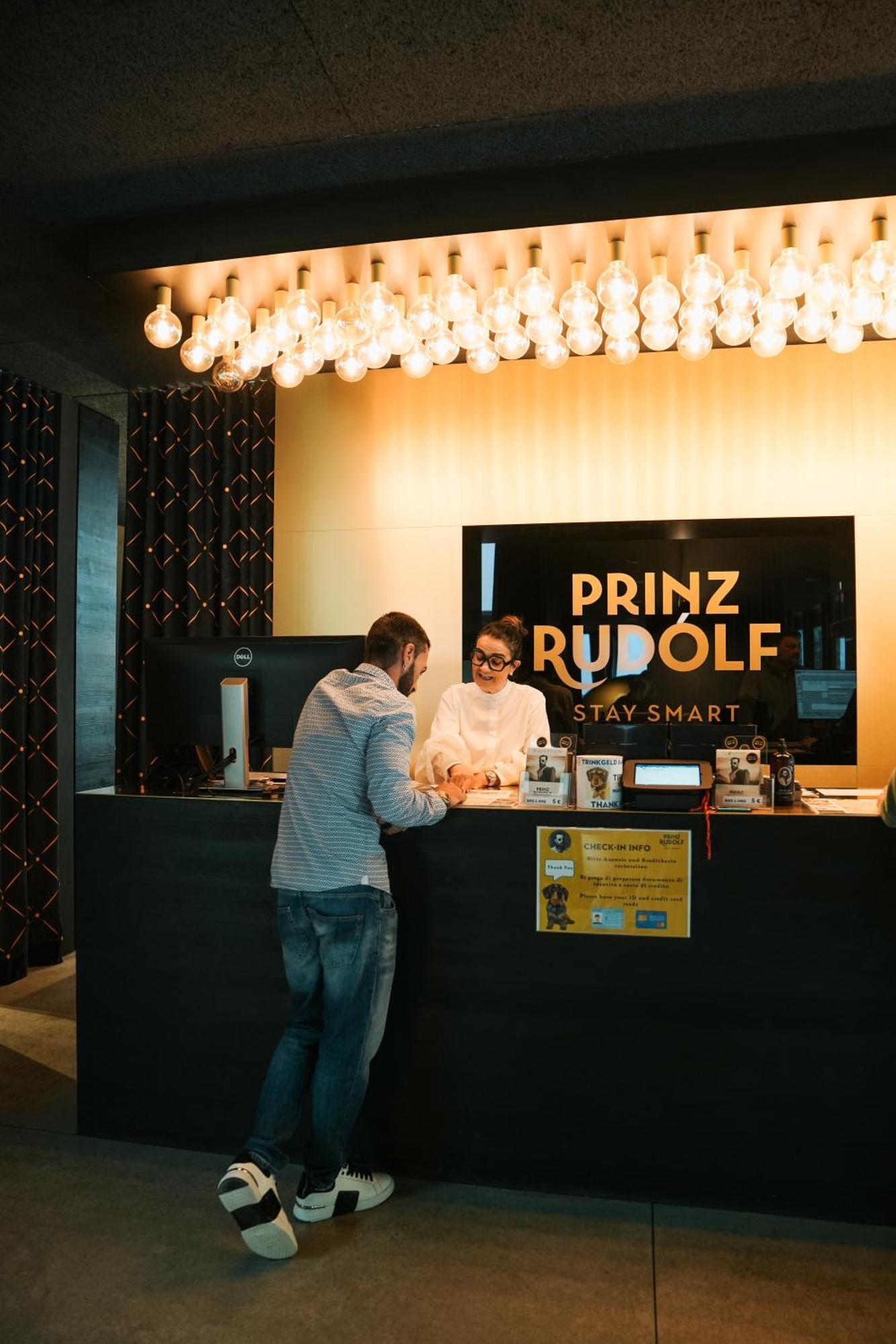 Prinz Rudolf Smart Hotel Мерано Екстериор снимка